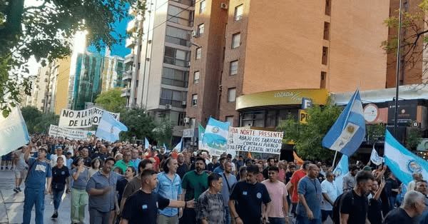 marcha en defensa de epec