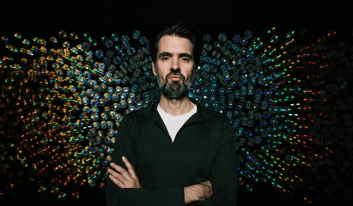 Daniel Canogar artista español-estadounidense