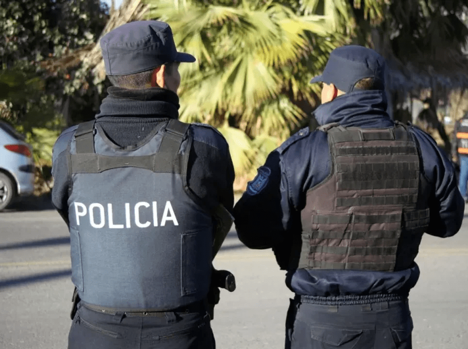 Policia de Mendoza