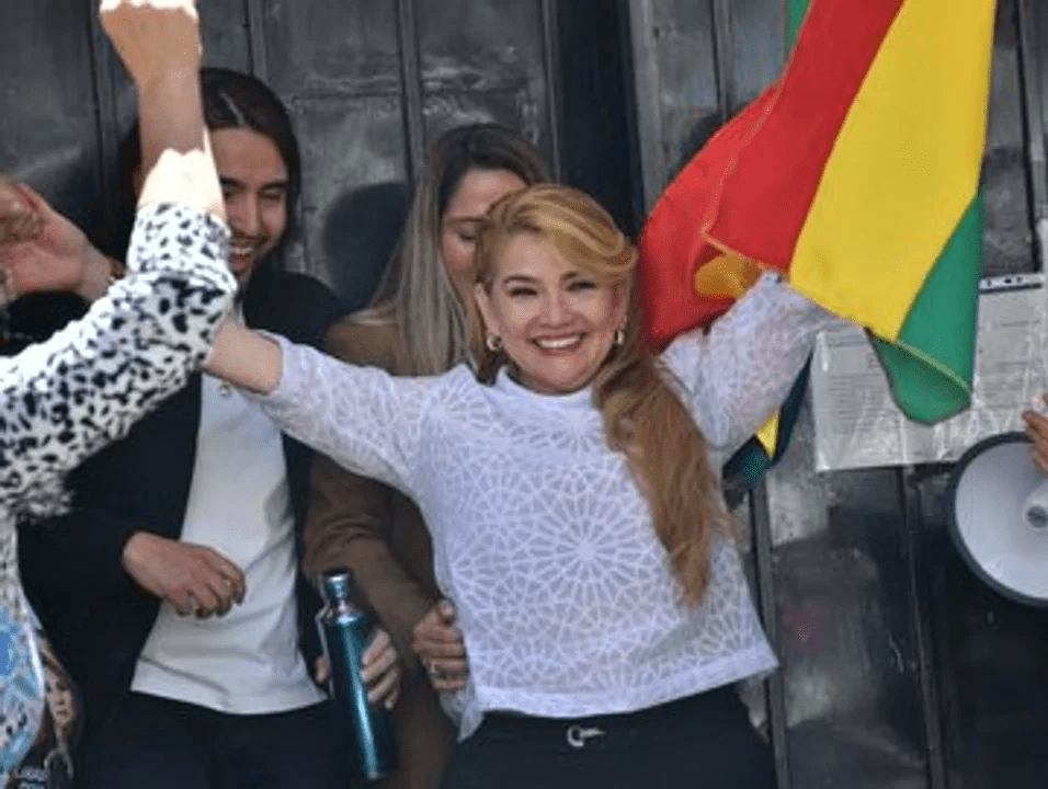 Jeanine Áñez salió de prisión