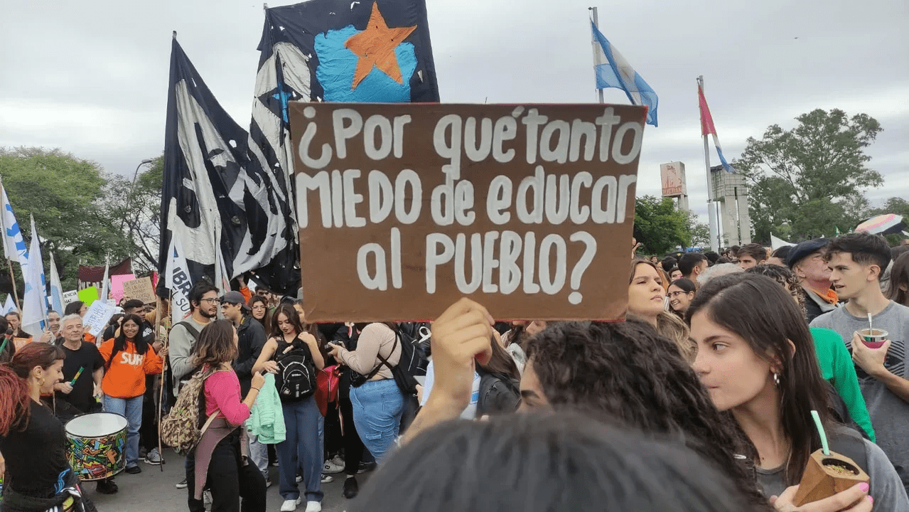 protestas de los docentes