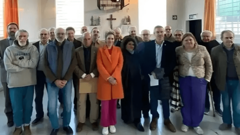 diputados de la libertad avanza vsisitaron a los represores