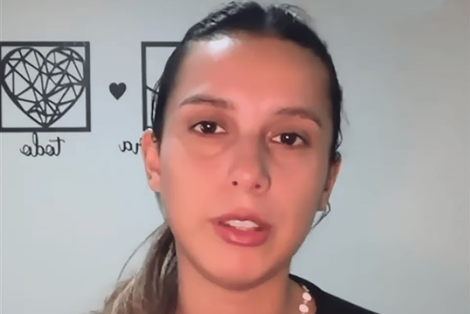 Agostina Páez, la abogada argentina acusada de realizar gestos y expresiones racistas en Brasil