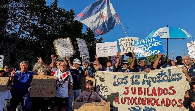 marcha en contra del presidente javier milei