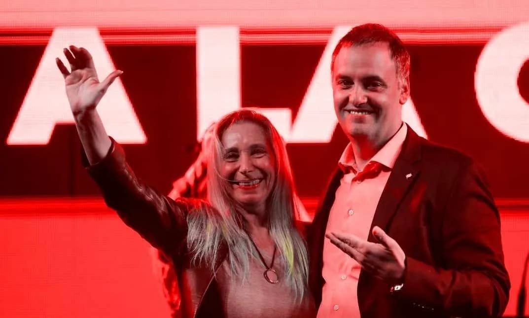 Adorni y Karina Milei