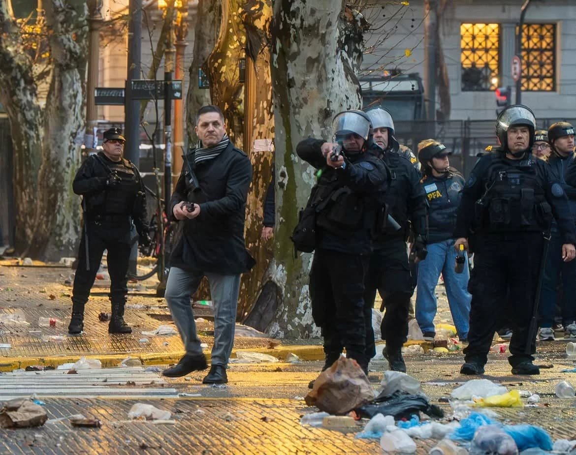 REPRESION