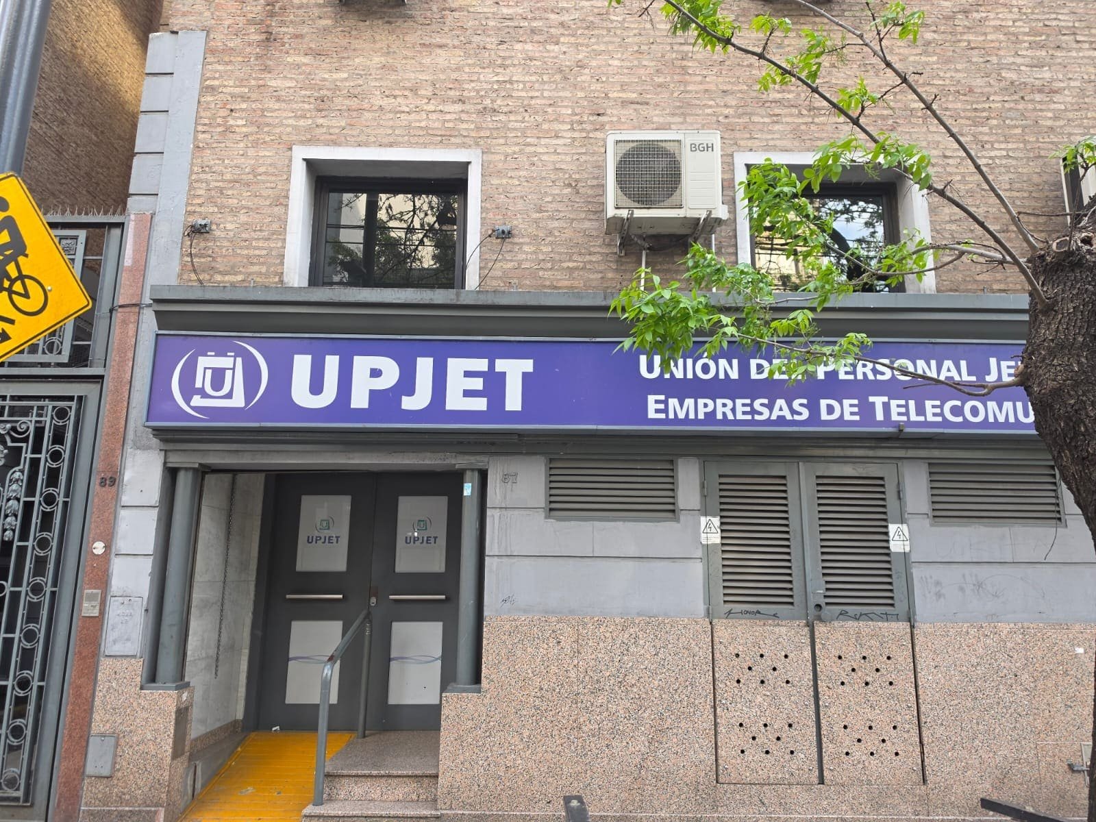 UPJET