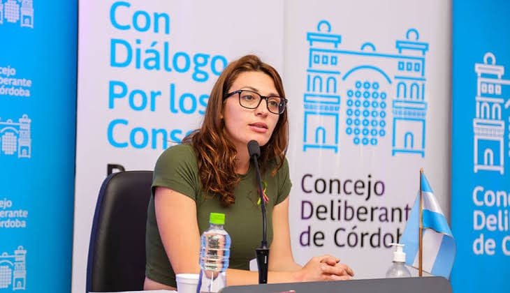 Cintia Frencia